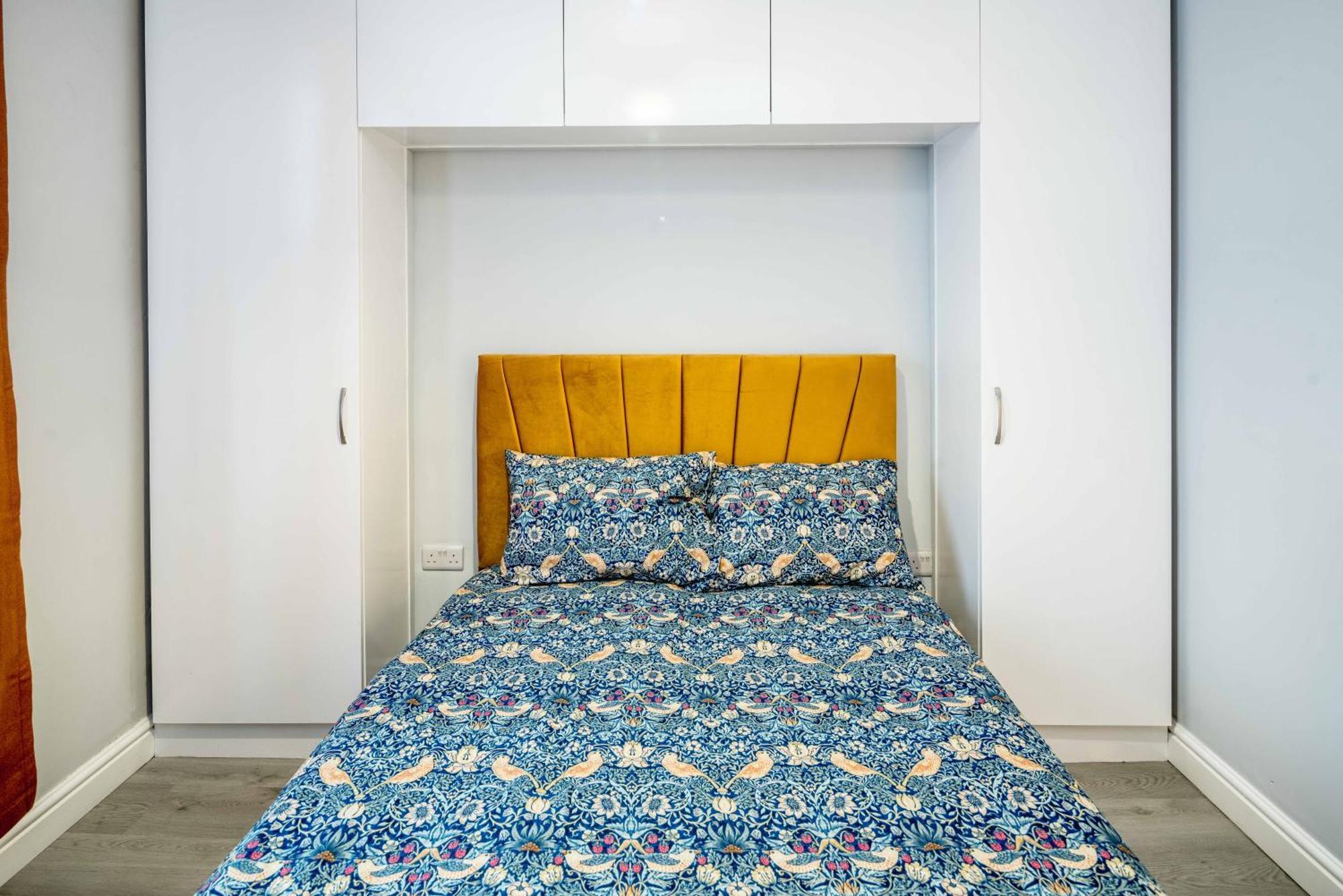 Free Parking, 2 Beds,Close To Train Station Bedford Exterior foto